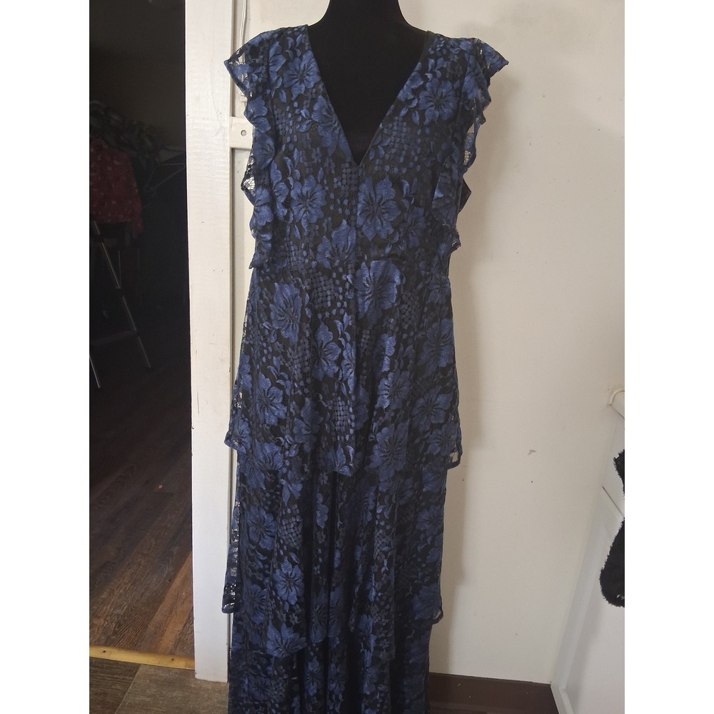 Lulus Navy Blue Black Floral Lace Tiered V-Neck Ruffle Maxi Dress 1X